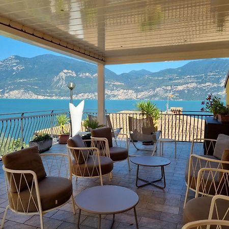 Hotel Pace Brenzone sul Garda Exteriör bild